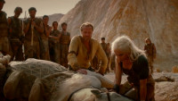 Game of Thrones: S2 Daenerys 01